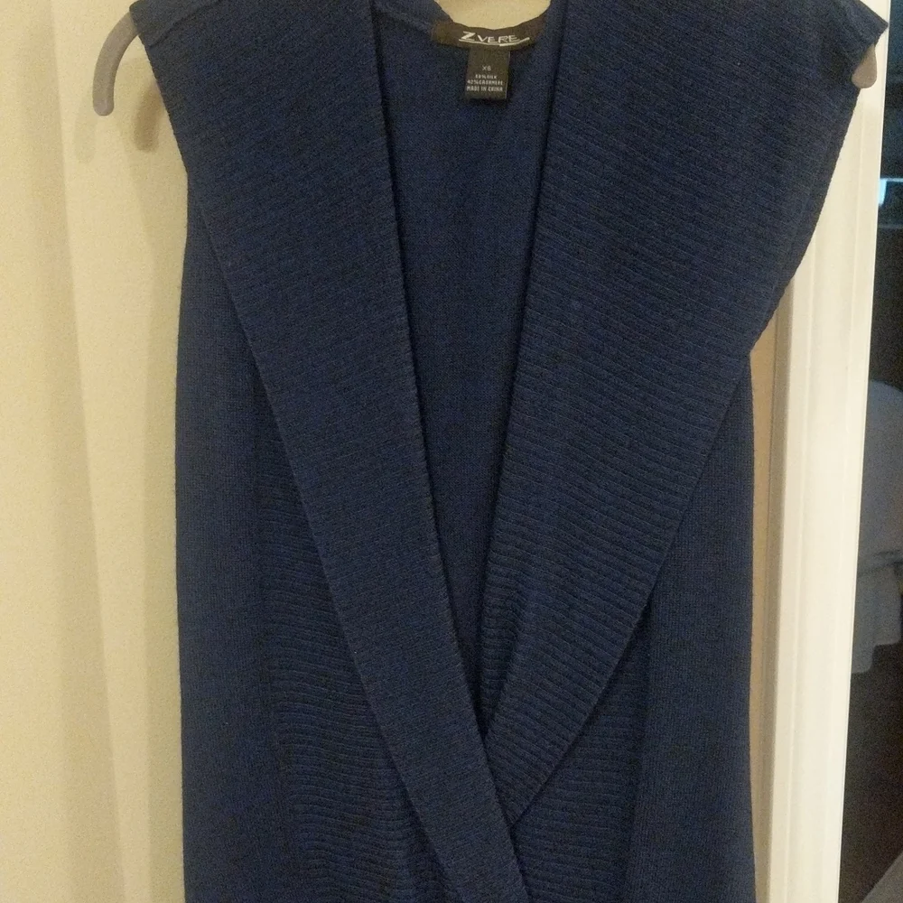 Cashmere and silk sweater - Picture 2 of 5